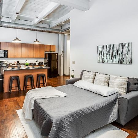 Ny Style Centric Loft With King Bed By Park Ave Apartment Rochester Luaran gambar